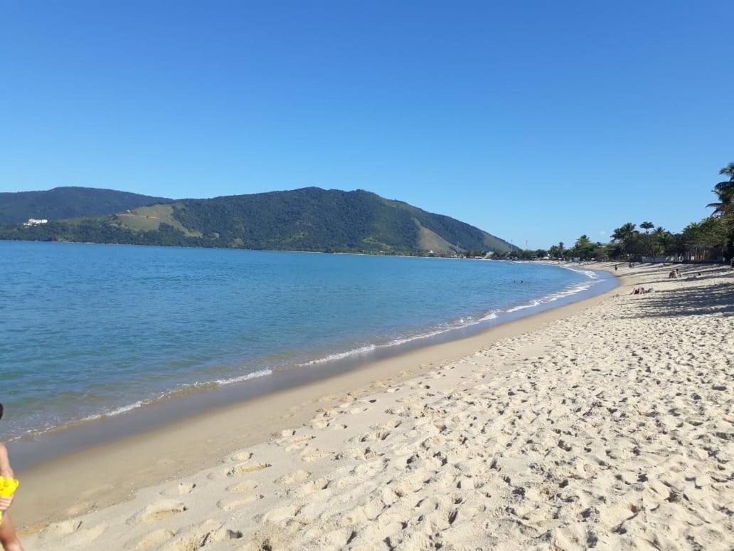 Casa de férias Casa Em Com Wi-fi - 300m Da Ubatuba