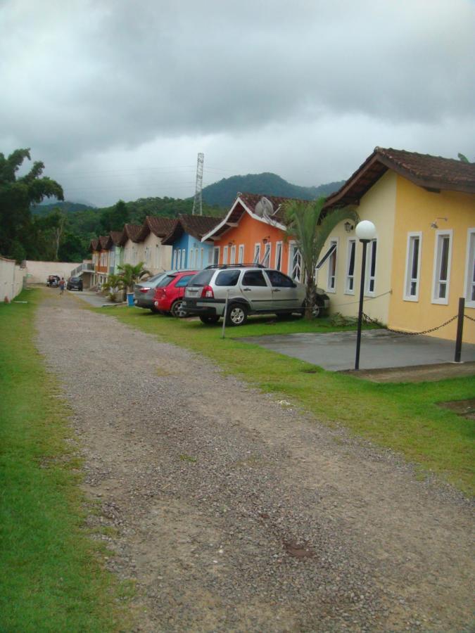 Casa de férias Casa Em Com Wi-fi - 300m Da Ubatuba